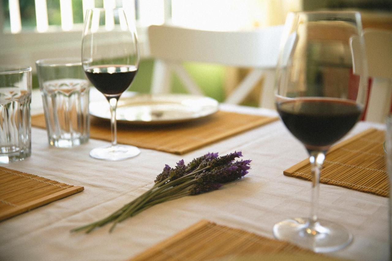 Masia Bartomeu Rural House Between Vineyards 2Km From The Beach El Vendrell Ngoại thất bức ảnh