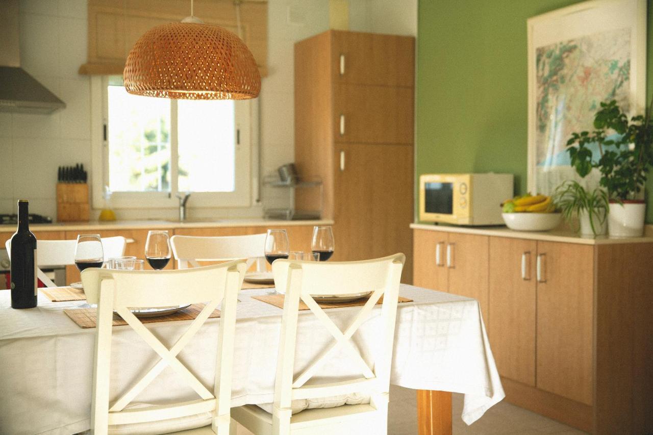 Masia Bartomeu Rural House Between Vineyards 2Km From The Beach El Vendrell Ngoại thất bức ảnh