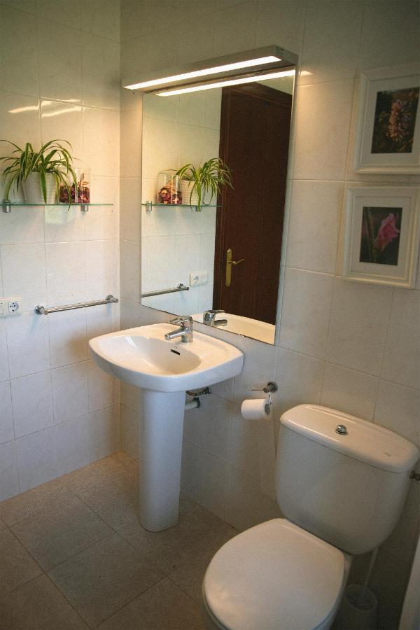 Masia Bartomeu Rural House Between Vineyards 2Km From The Beach El Vendrell Ngoại thất bức ảnh